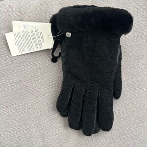 UGG GLOVES
